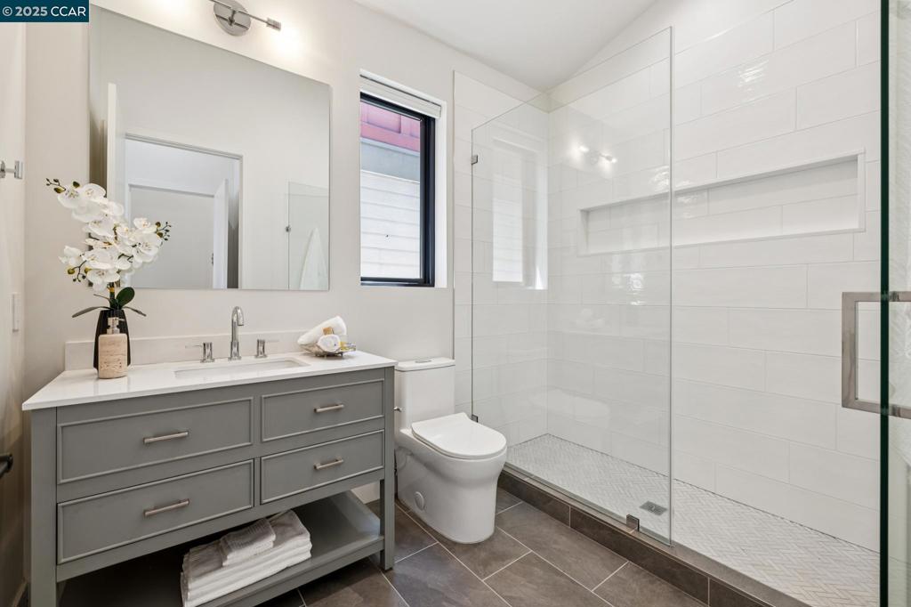 EMERYVILLE - Residential