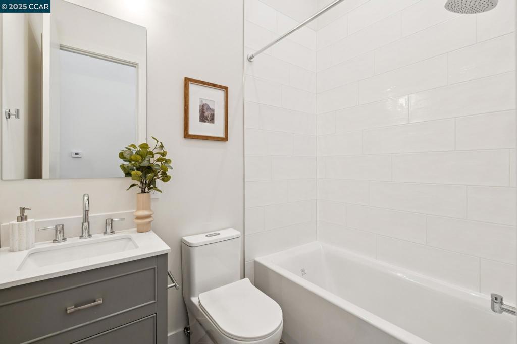 EMERYVILLE - Residential