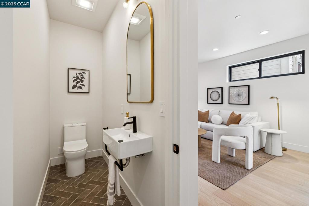 EMERYVILLE - Residential