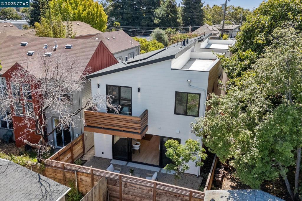 EMERYVILLE - Residential