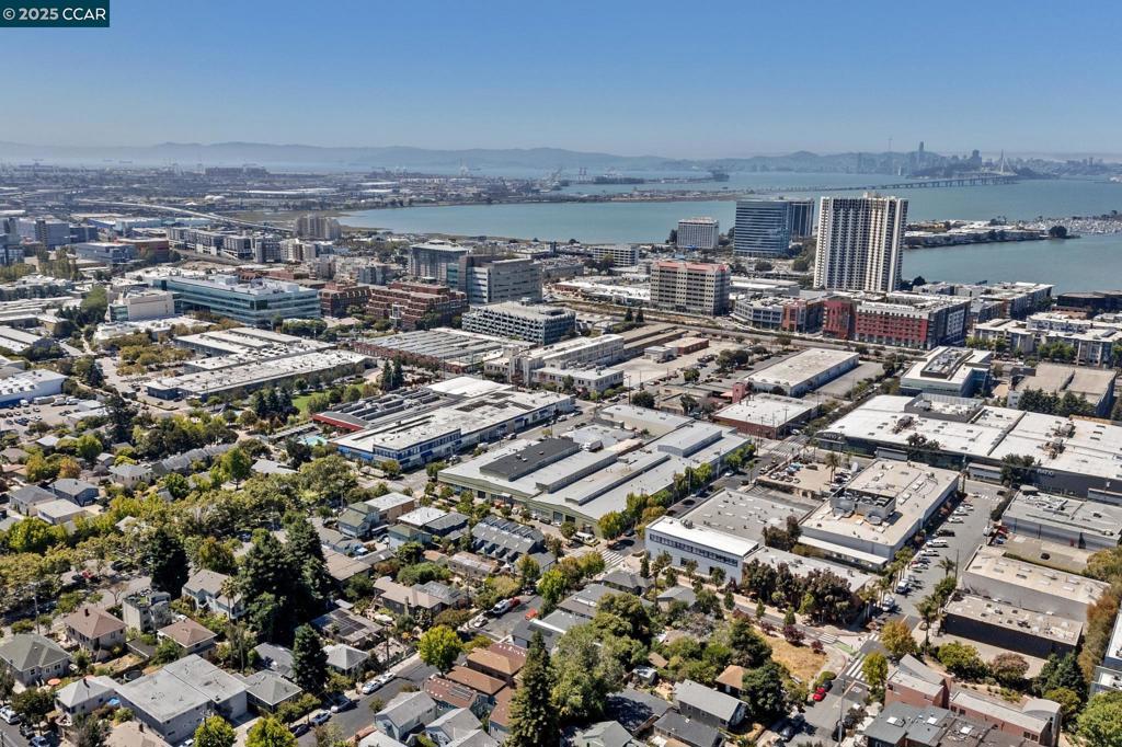 EMERYVILLE - Residential