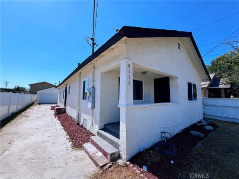 Photo of 9111 Bandera Street, Los Angeles, CA 90002 (MLS # OC26161466)