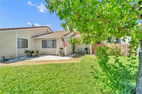 6231 Almond Valley Way Quartz Hill CA 93536