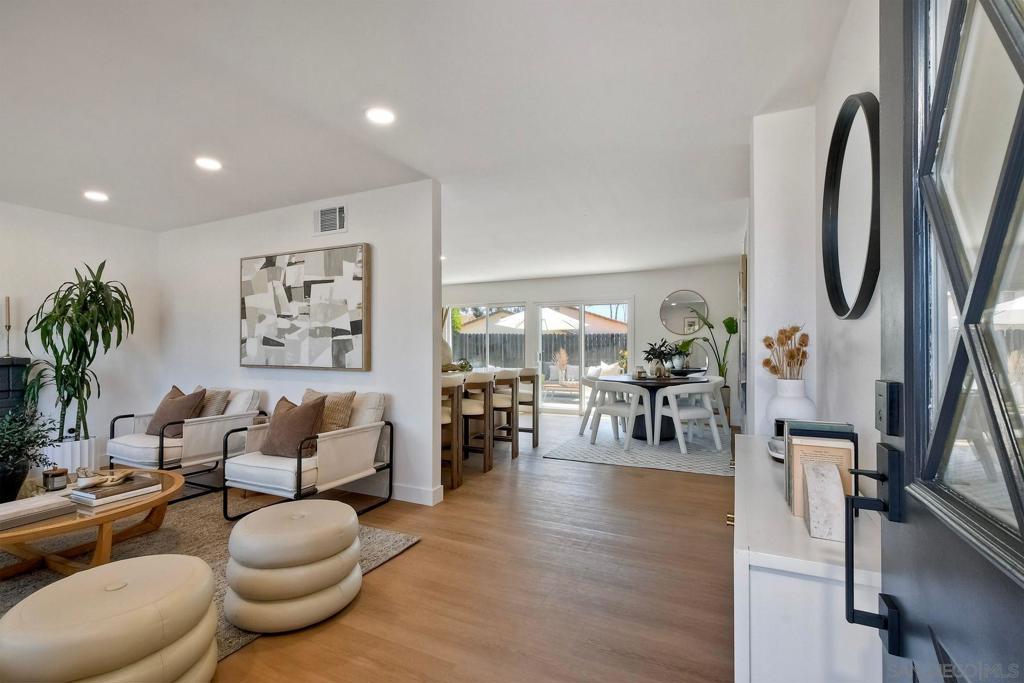 10020 Kaufman Way