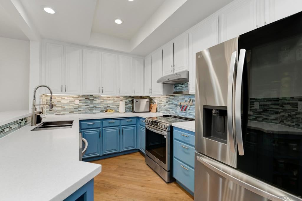4701 Date Ave 423