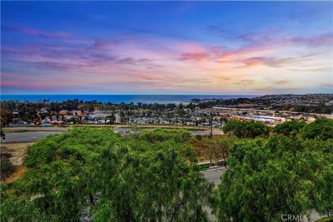 Photo of 26308 Paseo Sillin, San Juan Capistrano, CA 92675 (MLS # OC26119248)