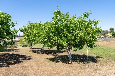 Tiny photo for 4070 Jardine RD, Paso Robles, CA 93446 (MLS # NS26101800)