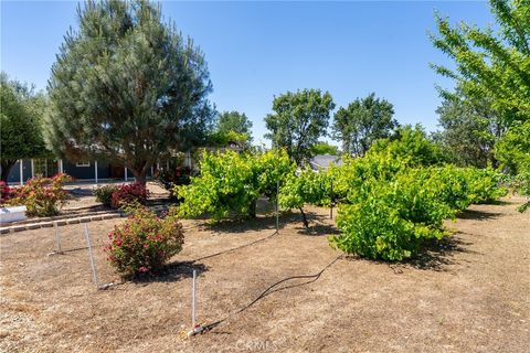 Tiny photo for 4070 Jardine RD, Paso Robles, CA 93446 (MLS # NS26101800)
