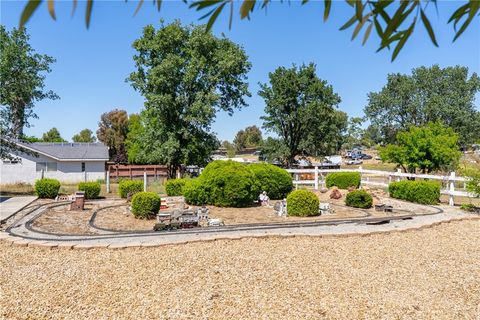 Tiny photo for 4070 Jardine RD, Paso Robles, CA 93446 (MLS # NS26101800)