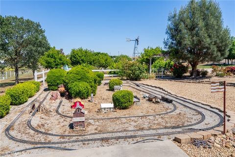 Tiny photo for 4070 Jardine RD, Paso Robles, CA 93446 (MLS # NS26101800)