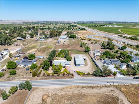 Tiny photo for 4070 Jardine RD, Paso Robles, CA 93446 (MLS # NS26101800)