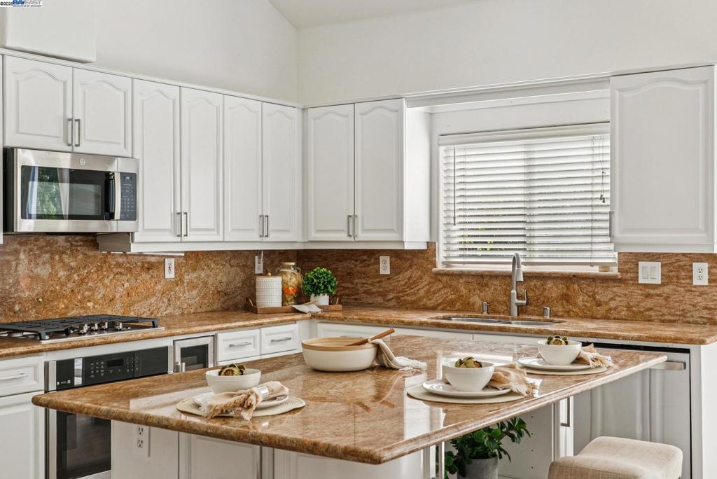 MOLLER RANCH ESTATES - Residential