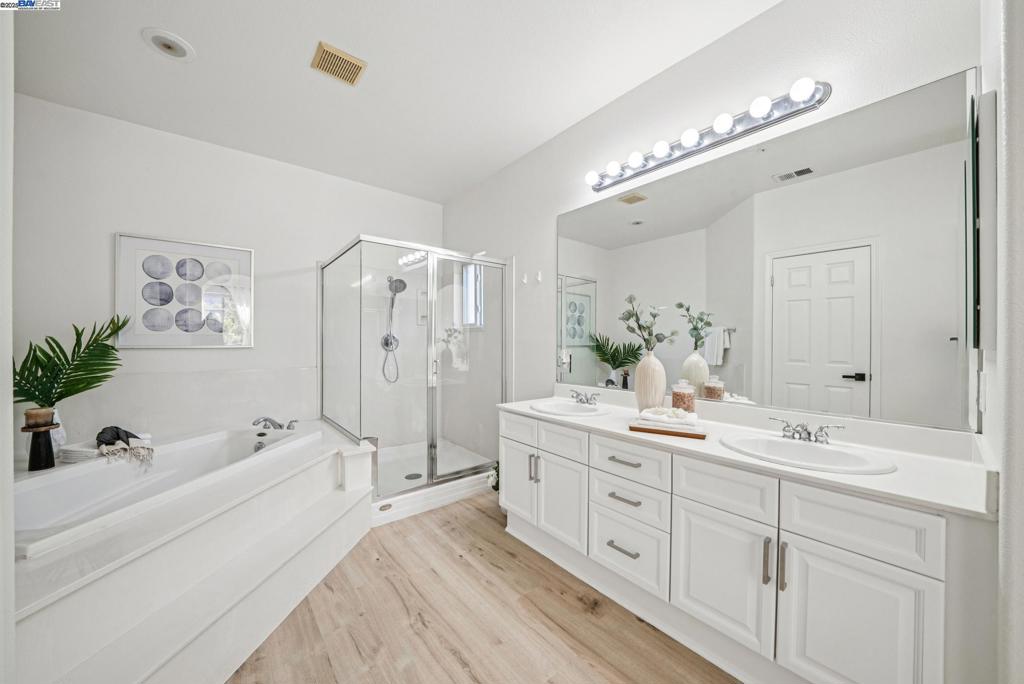 MOLLER RANCH ESTATES - Residential