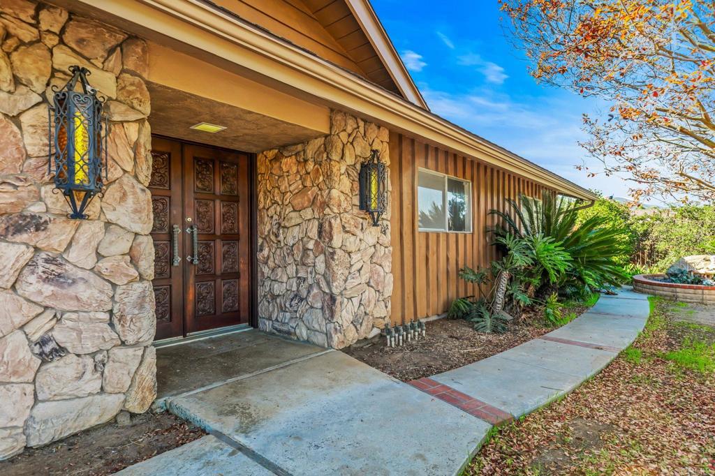 13761 Whispering Meadows Lane