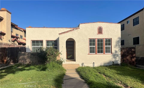 Photo of 208 La France AVE, Alhambra, CA 91801 (MLS # AR26225584)