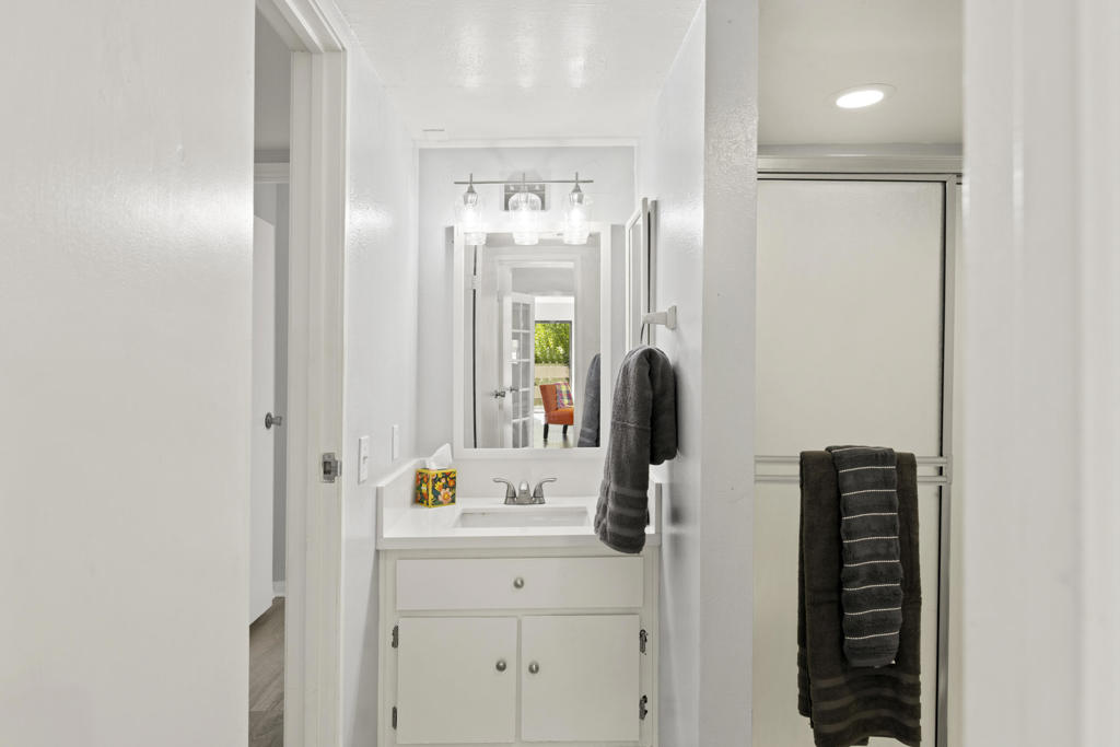 Palm Canyon Villas - Residential