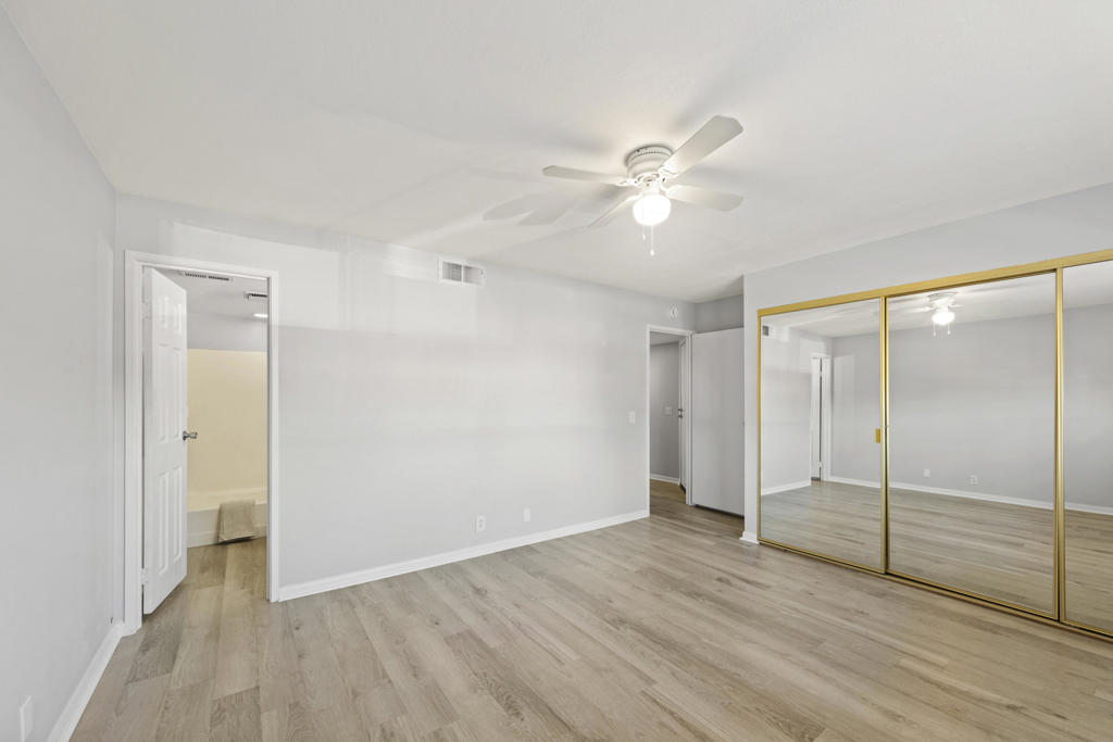 Palm Canyon Villas - Residential