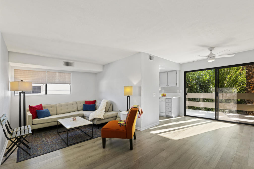 Palm Canyon Villas - Residential