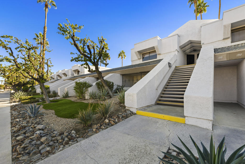 Palm Canyon Villas - Residential