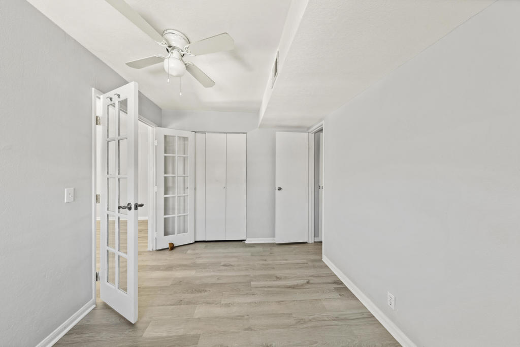 Palm Canyon Villas - Residential