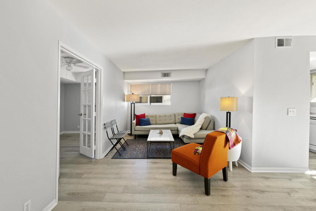 Palm Canyon Villas - Residential