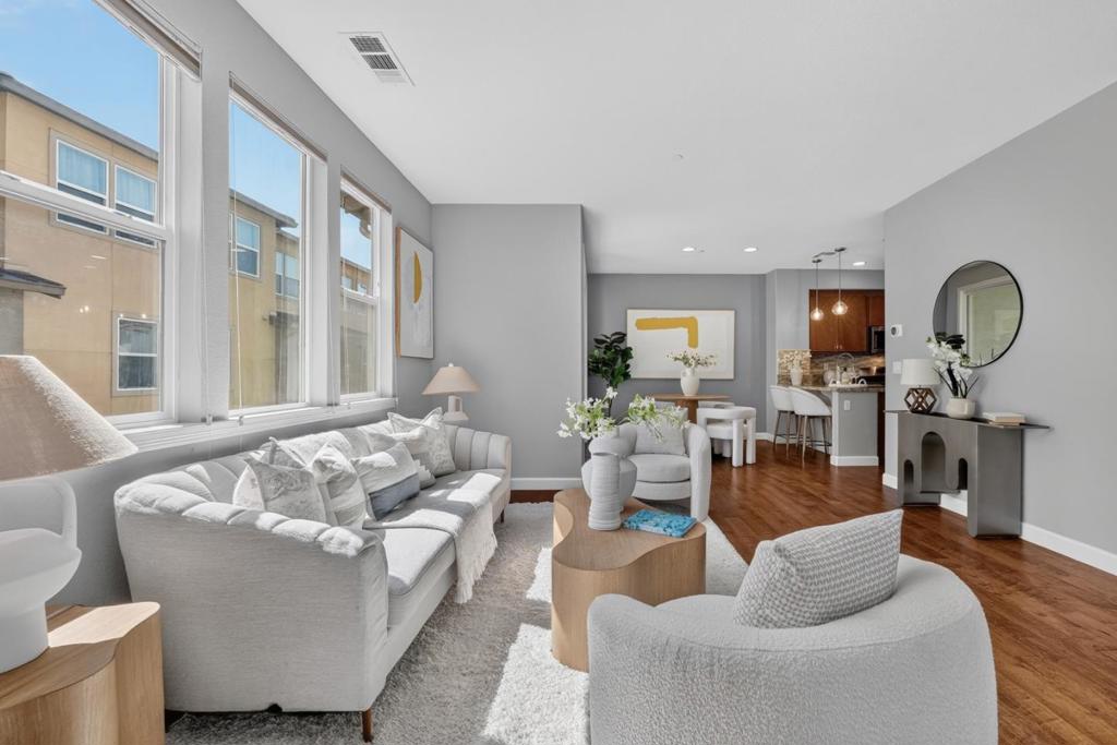 595 San Rivera Terrace