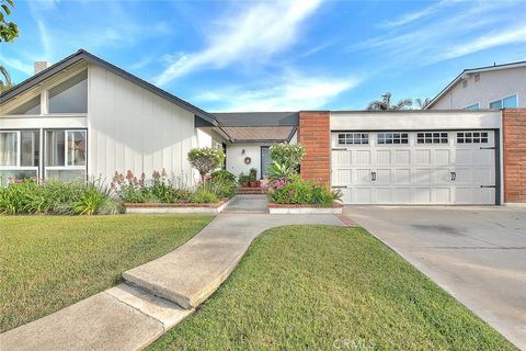 4326 Via Verde Cypress CA 90630