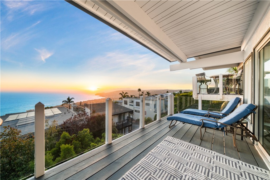 1091 La Mirada Street