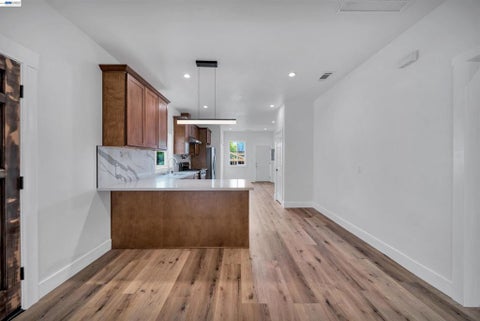 Tiny photo for 3035 Logan St St, Oakland, CA 94601 (MLS # 41151556)