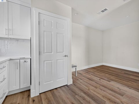 Tiny photo for 3035 Logan St St, Oakland, CA 94601 (MLS # 41151556)