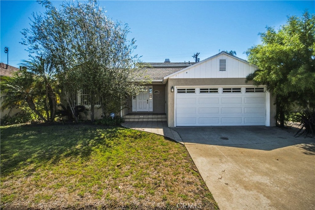 Photo of 11436 Clarkson Road, Los Angeles, CA 90064 (MLS # SB26216279)