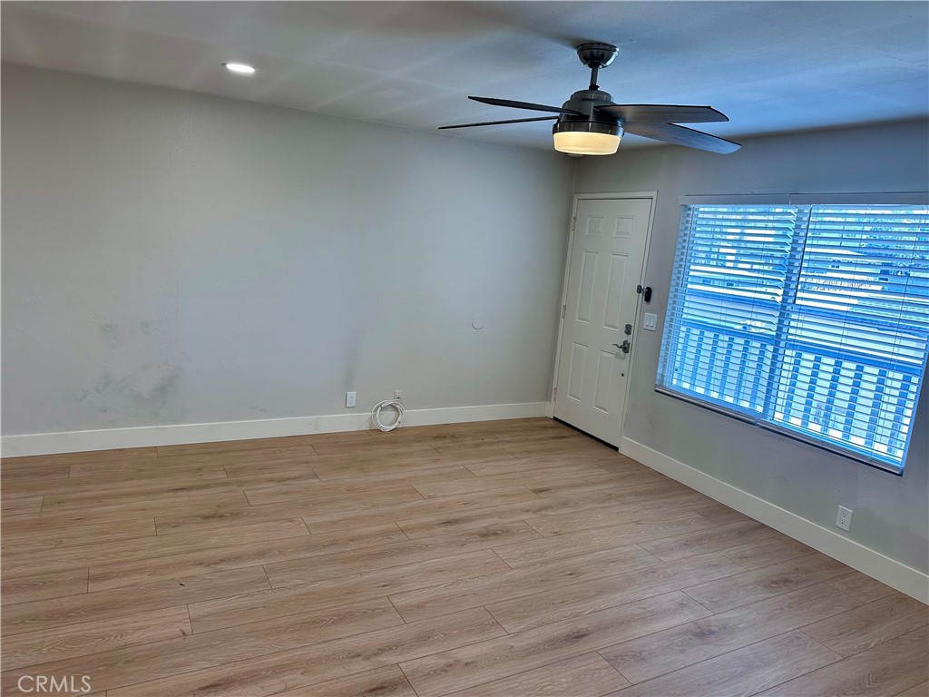 24831 La Cresta Drive E