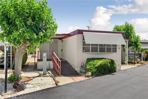 Photo of 9152 C Avenue #33, Hesperia, CA 92345 (MLS # IG26113677)