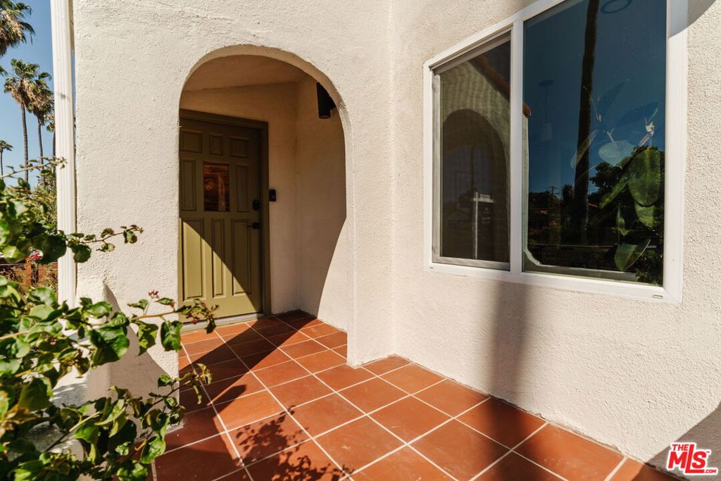 3440 Buckingham Road