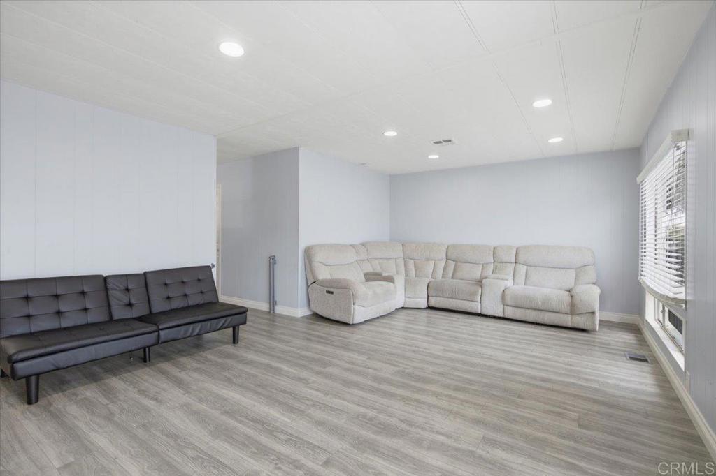 121 Orange Avenue SPC 101