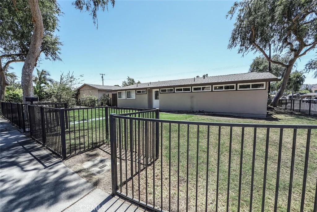Welcome to this beautifully updated corner-lot home in North Pomona. With a brand-new roof, new windows, new light fixtures, new garage door, new stainless steel appliances, and fresh paint inside and out, this home is move-in ready with modern upgrades throughout.
Inside, you’ll find a thoughtfully designed open floor plan with abundant natural light, perfect for entertaining and comfortable everyday living. Porcelain tile floors throughout the home, central heating and air conditioning keep things comfortable year-round.
The spacious kitchen is chef’s delight, boasting brand-new stainless steel range/stove, range hood and dishwasher, sleek granite countertops with ample cabinetry. All four bedrooms are spacious and each with updated lighting.
Conveniently located near the 10, 57, and 71 freeways, easy access to local amenities- Cal Poly Pomona, Bonelli Park, Raging Waters, and the Fairplex, this home combines comfort, convenience, and value in one great location.