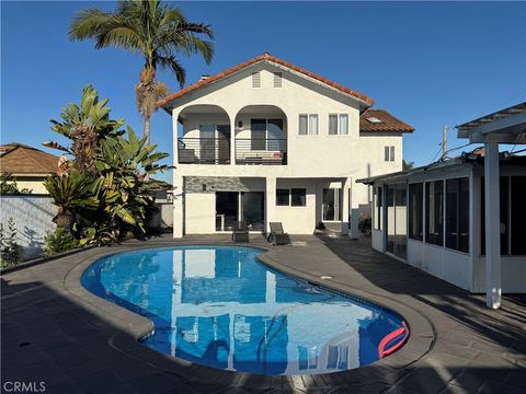 9135 Cord Avenue Downey CA 90240