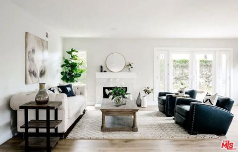 Photo of 7022 Lofty Grove Drive, Rancho Palos Verdes, CA 90275 (MLS # 26777747)