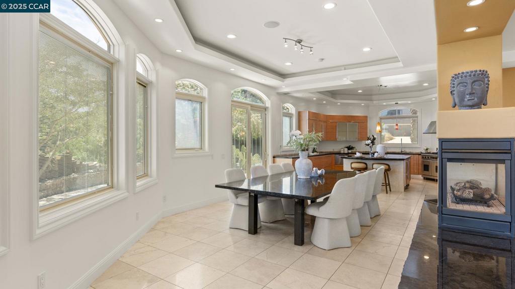 THE HILL - Residential