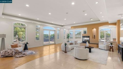 Photo of 131 Montecito Crescent Cres, Walnut Creek, CA 94597 (MLS # 41114516)