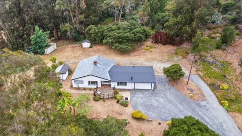 Photo of 49 Frisch Road, Salinas, CA 93907 (MLS # ML82047102)