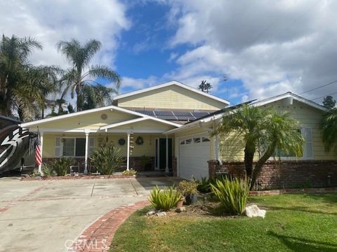 22441 Hartland West Hills CA 91307