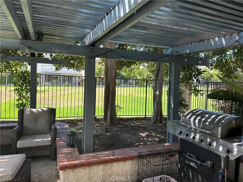 Placentia, California 92870, United States, 3 Bedrooms Bedrooms, ,3 BathroomsBathrooms,Residential,Active,238815