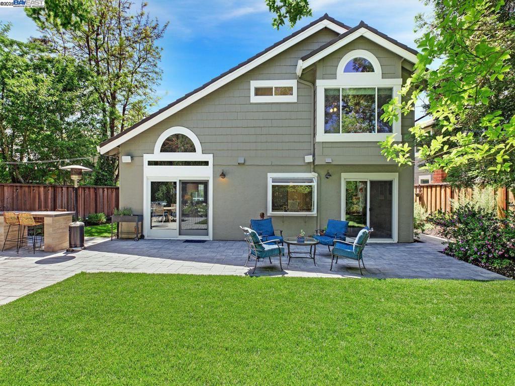 WILLOW CREEK - Residential