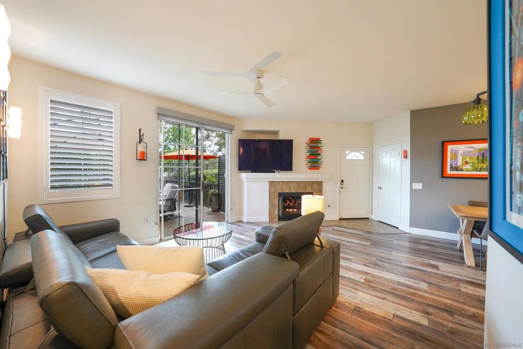 12083 Tivoli Park Row 3