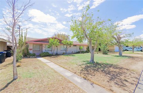 Photo of 340 N Sola Avenue, Blythe, CA 92225 (MLS # OC25189431)
