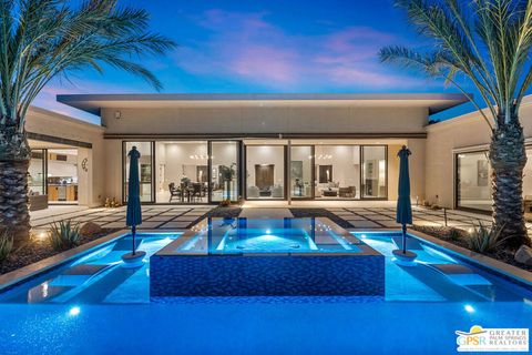 Photo of 1045 Bella Vista, Palm Springs, CA 92264 (MLS # 26697971PS)