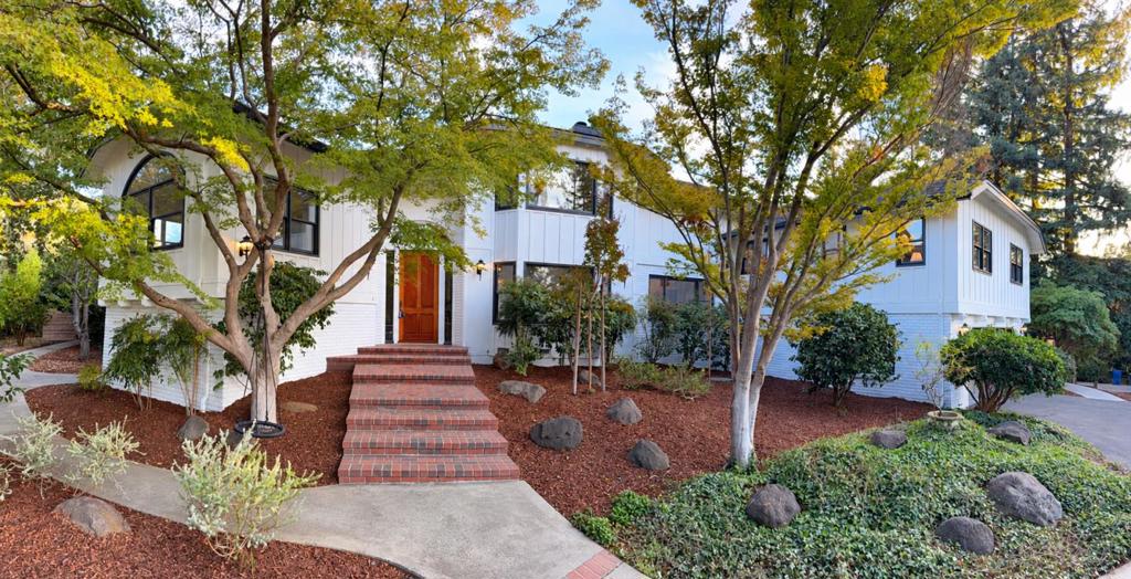 26209 Dori Lane