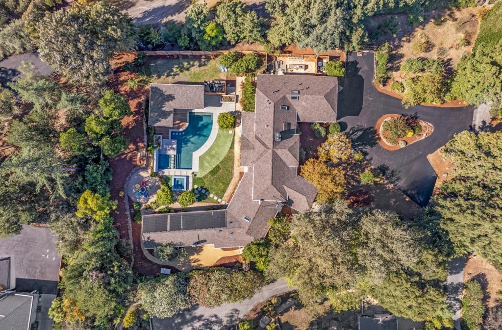 26209 Dori Lane