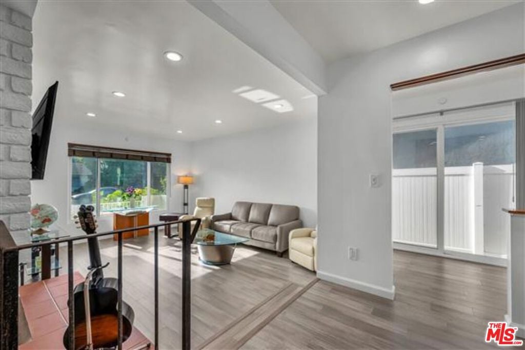 5118 Randall Street